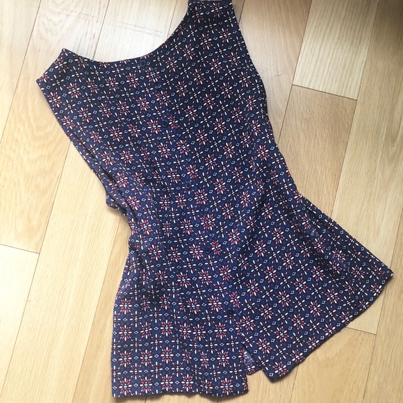 Banana Republic Top Blouse - Picture 3 of 4